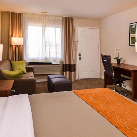 Rancho Cordova Inn Luaran gambar