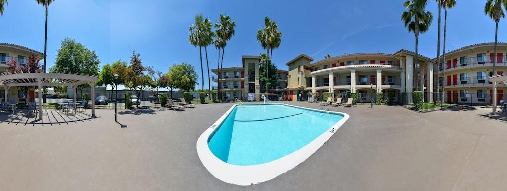 Rancho Cordova Inn Luaran gambar