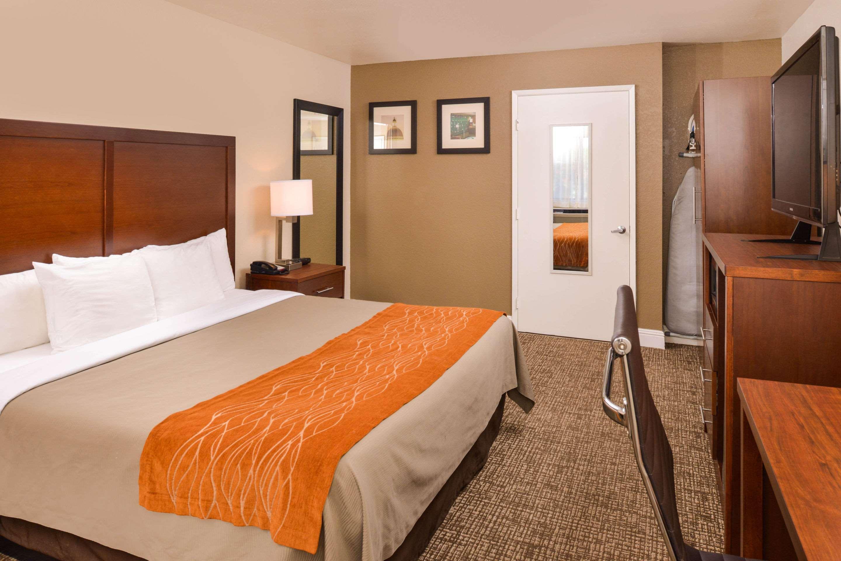 Rancho Cordova Inn Luaran gambar