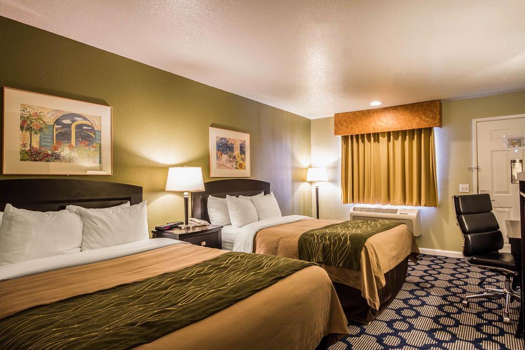 Rancho Cordova Inn Luaran gambar