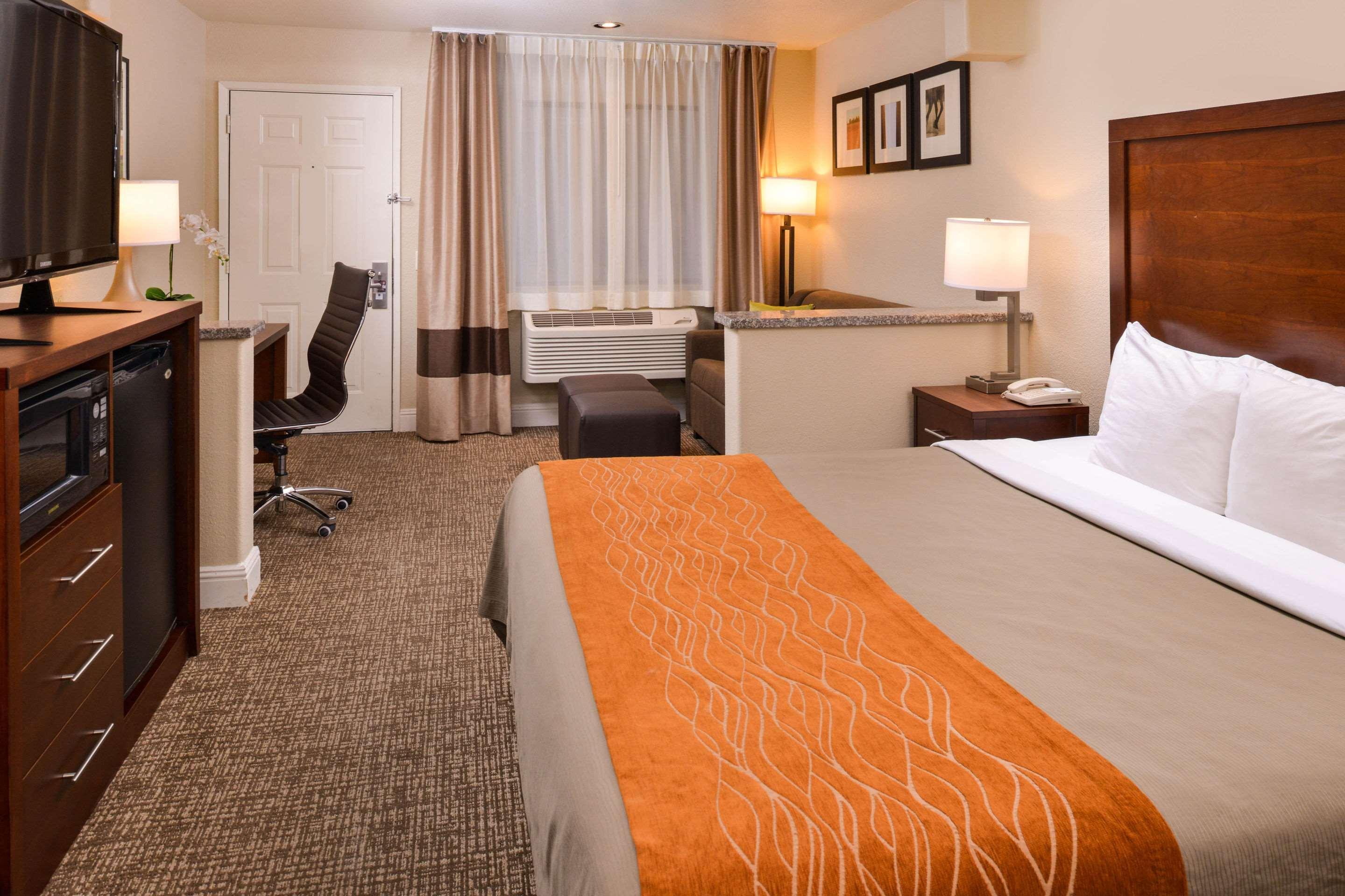 Rancho Cordova Inn Luaran gambar