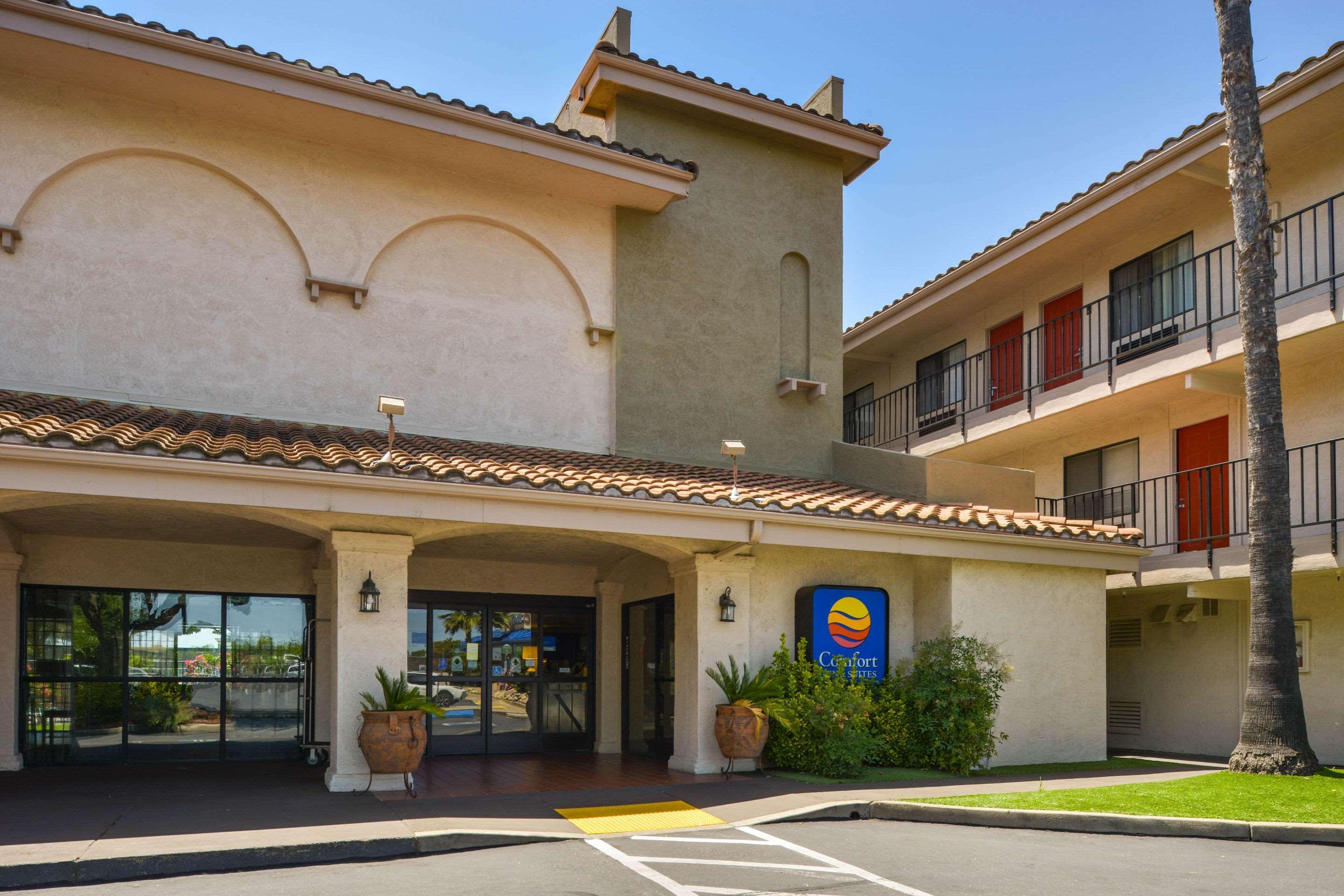 Rancho Cordova Inn Luaran gambar