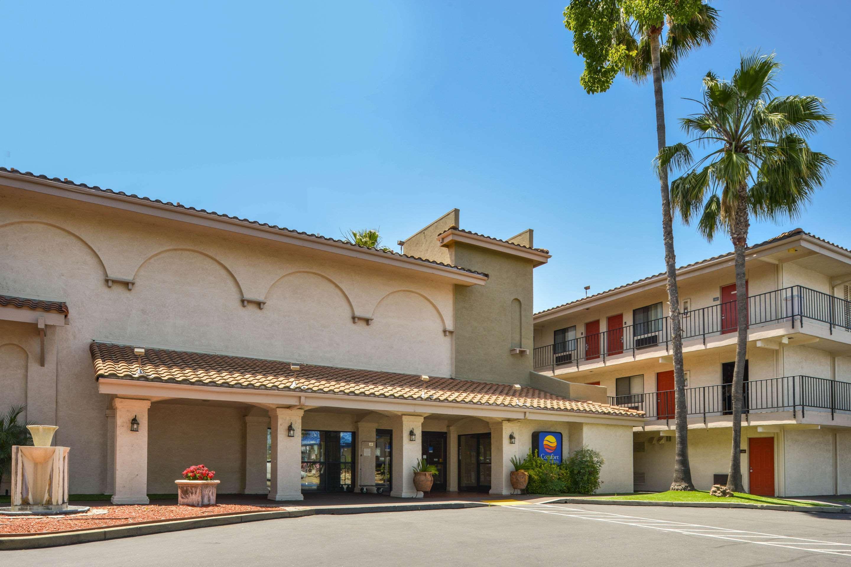 Rancho Cordova Inn Luaran gambar