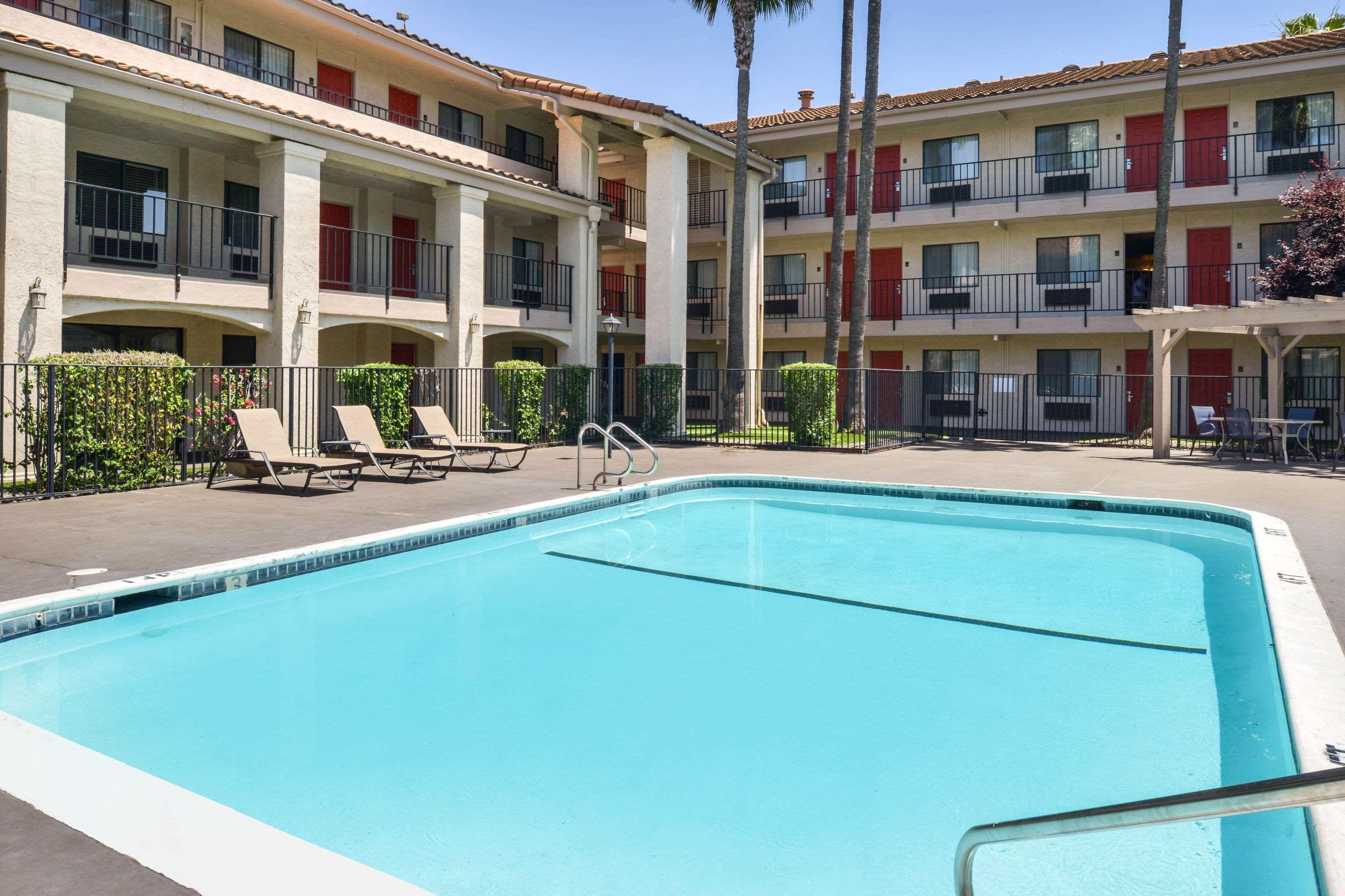 Rancho Cordova Inn Luaran gambar