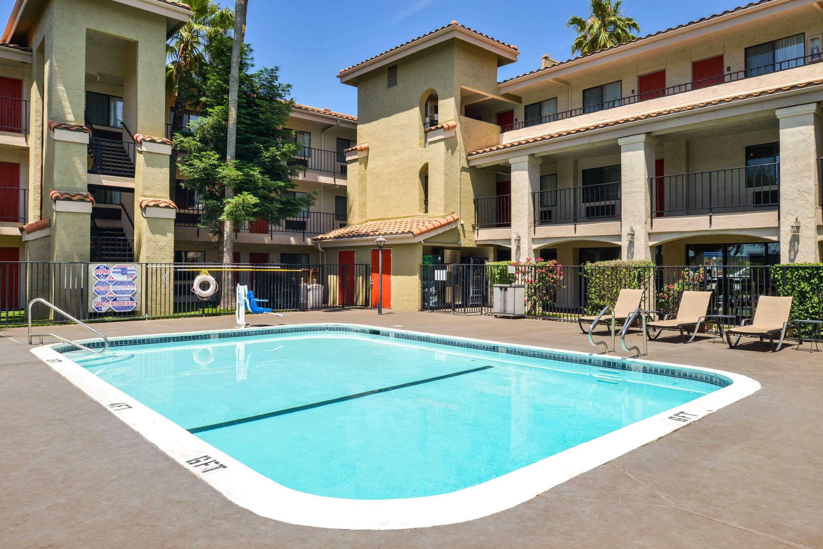 Rancho Cordova Inn Luaran gambar